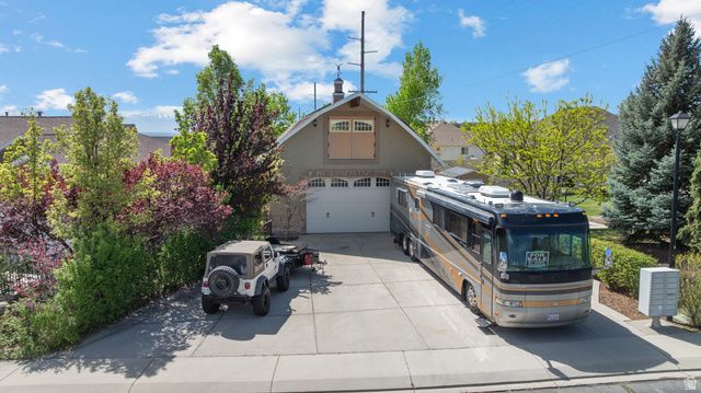 3957 W HONEY LOCUST LN, Cedar Hills, UT 84062