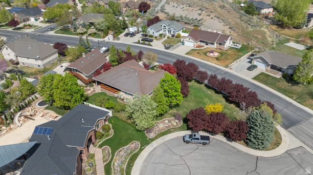 3957 W HONEY LOCUST LN, Cedar Hills, UT 84062