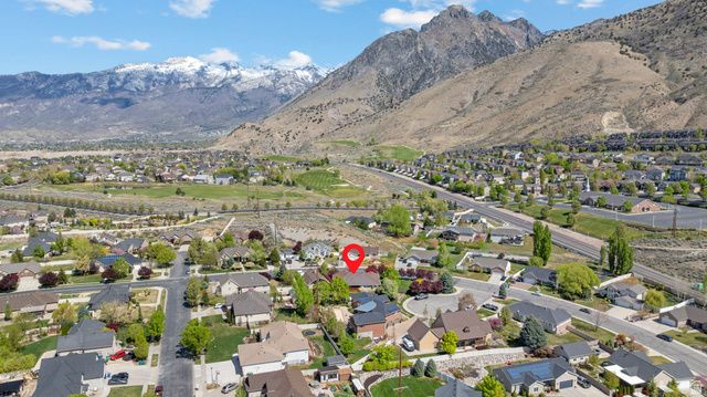 3957 W HONEY LOCUST LN, Cedar Hills, UT 84062