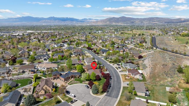 3957 W HONEY LOCUST LN, Cedar Hills, UT 84062
