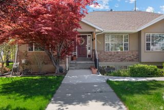3957 W HONEY LOCUST LN, Cedar Hills, UT 84062