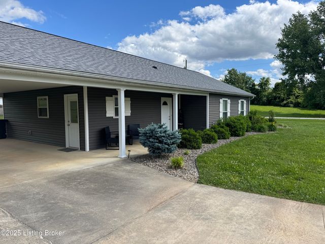 106 Hunter Ln, Brandenburg, KY 40108