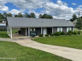 106 Hunter Ln, Brandenburg, KY 40108
