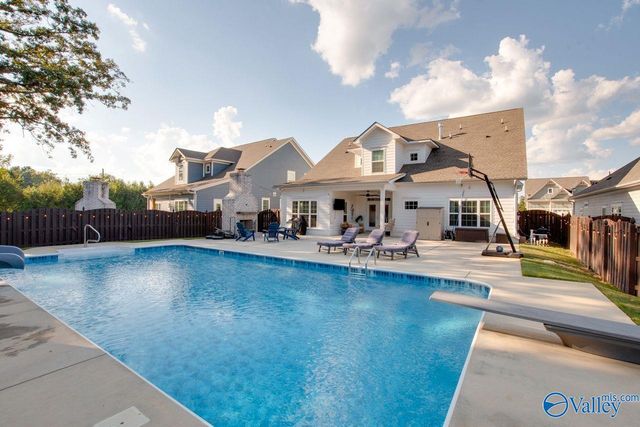 6606 Camilla Drive NW, Madison, AL 35757