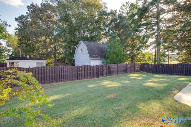 6606 Camilla Drive NW, Madison, AL 35757
