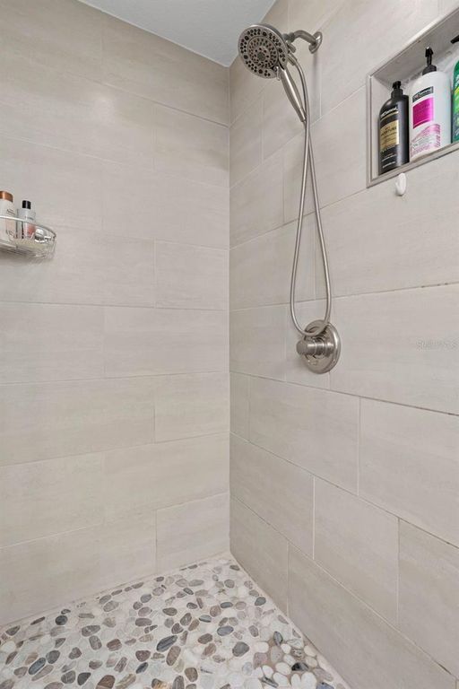 Image 23 of property listing at 23 PALMYRA LANE, Palm Coast, FL 32164