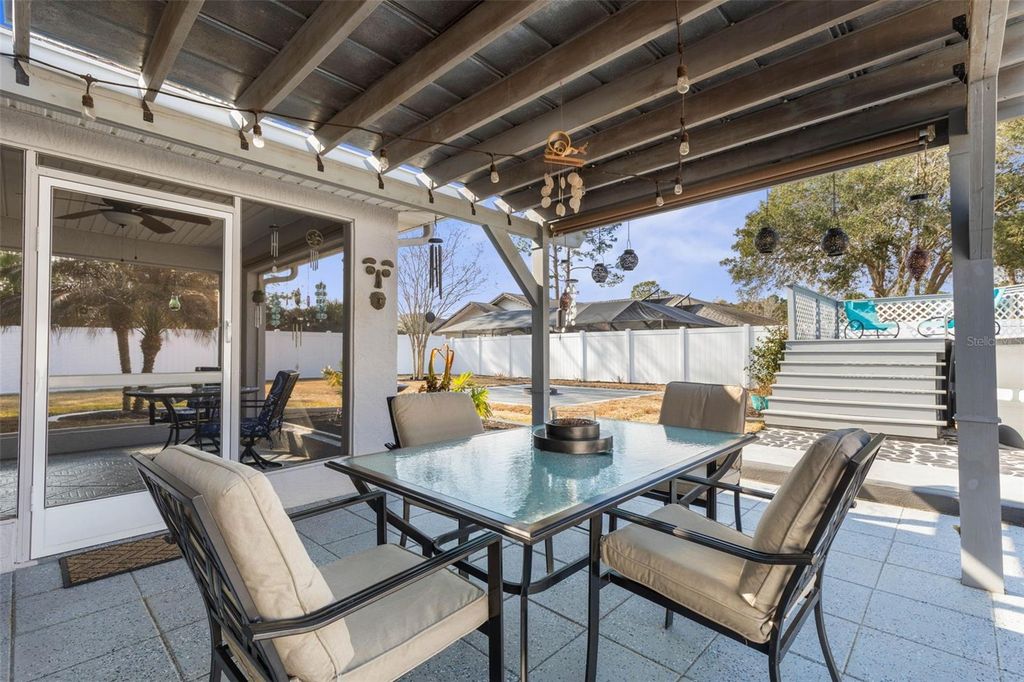 Image 27 of property listing at 23 PALMYRA LANE, Palm Coast, FL 32164