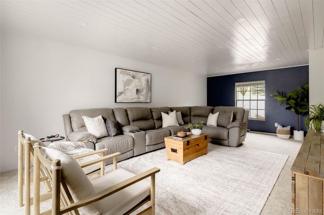 7392 S Madison Circle, Centennial, CO 80122