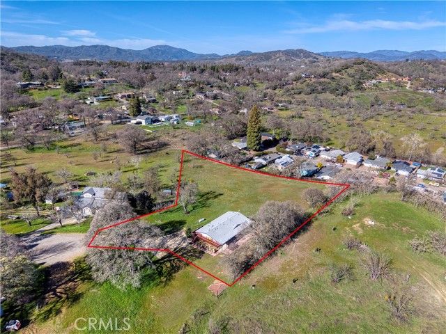 470 Shannon Lane, Lakeport, CA 95453