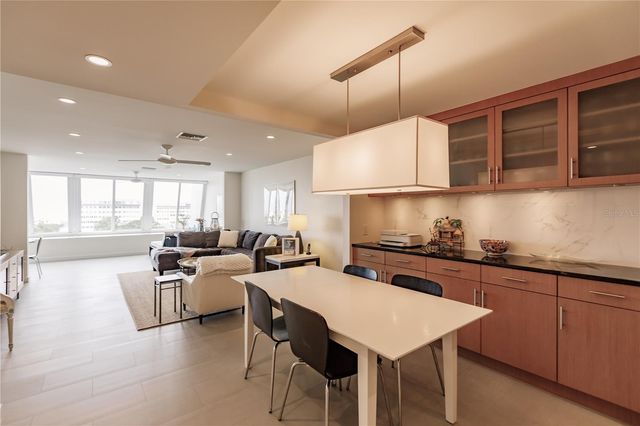 1255 E PEPPERTREE DRIVE 601, Sarasota, FL 34242