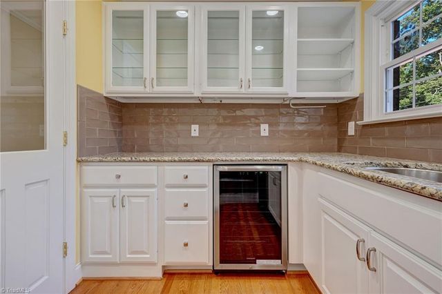 1315 Clover Lane, Greensboro, NC 27410