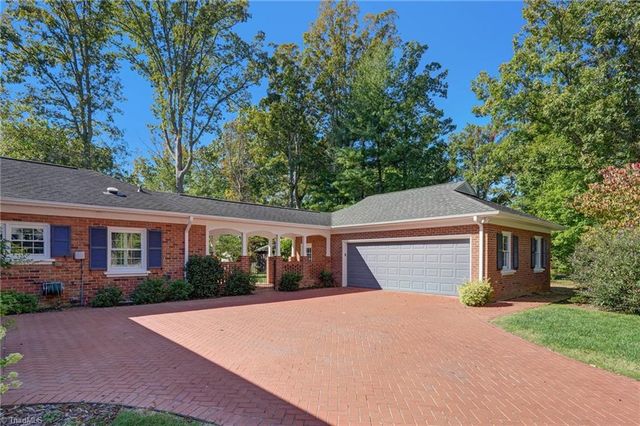 1315 Clover Lane, Greensboro, NC 27410