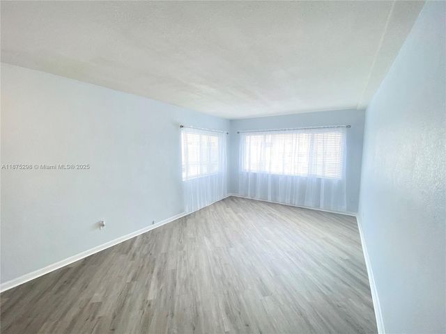 1185 Marseille Dr 307, Miami Beach, FL 33141