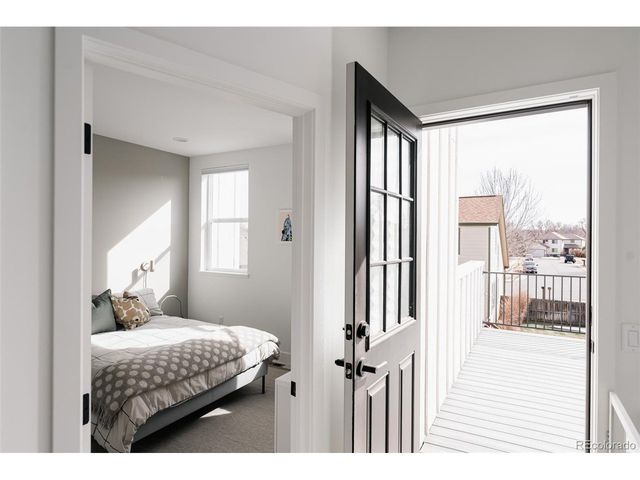 8742 W 49th Pl, Arvada, CO 80002