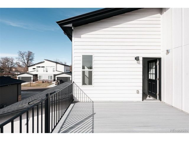 8742 W 49th Pl, Arvada, CO 80002