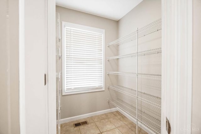 220 Auburn Meadows Court, Carlisle, OH 45005