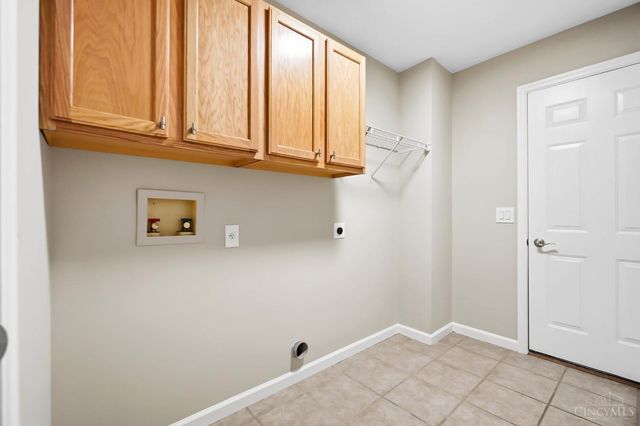 220 Auburn Meadows Court, Carlisle, OH 45005