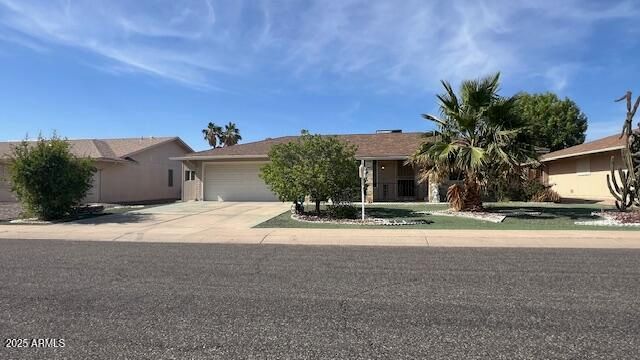 9714 W TERRACE Lane, Sun City, AZ 85373