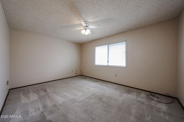 9714 W TERRACE Lane, Sun City, AZ 85373