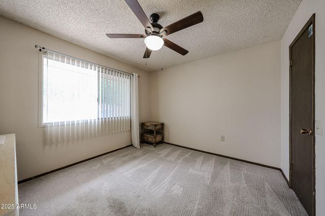 9714 W TERRACE Lane, Sun City, AZ 85373