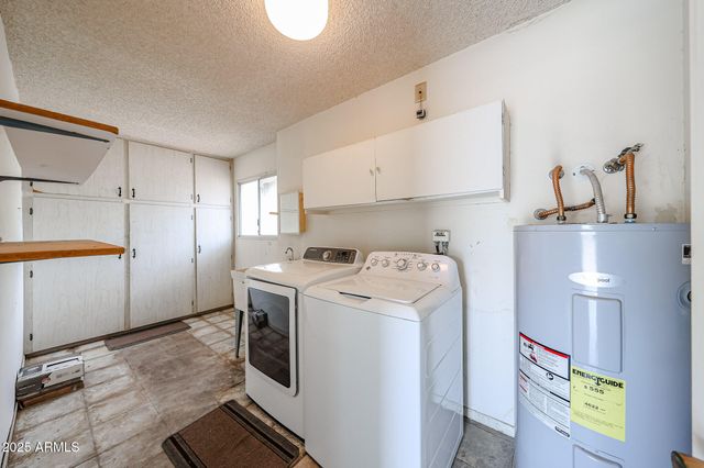 9714 W TERRACE Lane, Sun City, AZ 85373