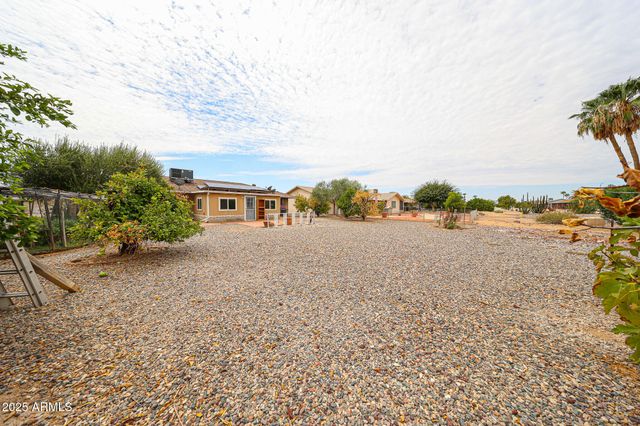 9714 W TERRACE Lane, Sun City, AZ 85373