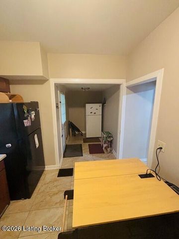 114 N 46th St, Louisville, KY 40212