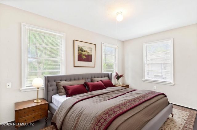 5146 SUNDERLAND Road, Jacksonville, FL 32210