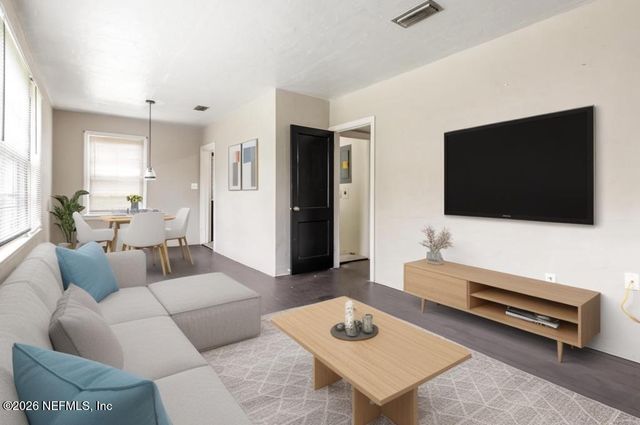 5146 SUNDERLAND Road, Jacksonville, FL 32210