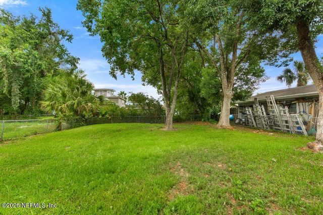 5146 SUNDERLAND Road, Jacksonville, FL 32210