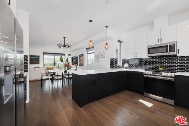 345 N La Fayette Park Place, Los Angeles, CA 90026