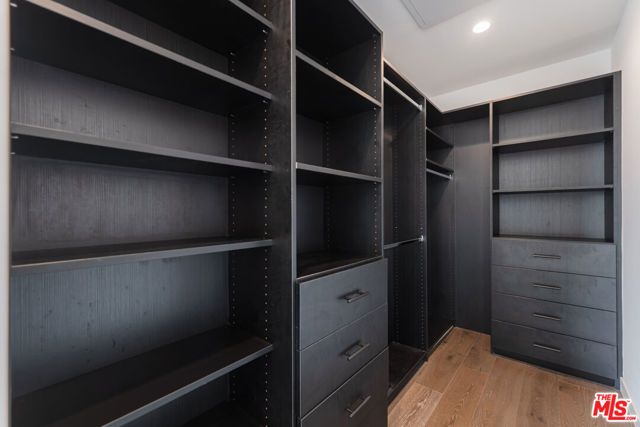 345 N La Fayette Park Place, Los Angeles, CA 90026