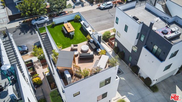 345 N La Fayette Park Place, Los Angeles, CA 90026