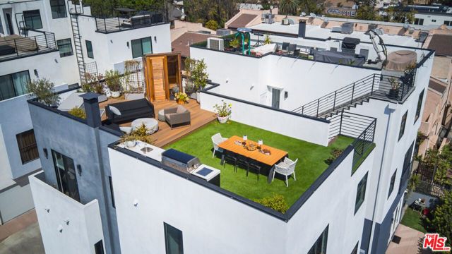 345 N La Fayette Park Place, Los Angeles, CA 90026