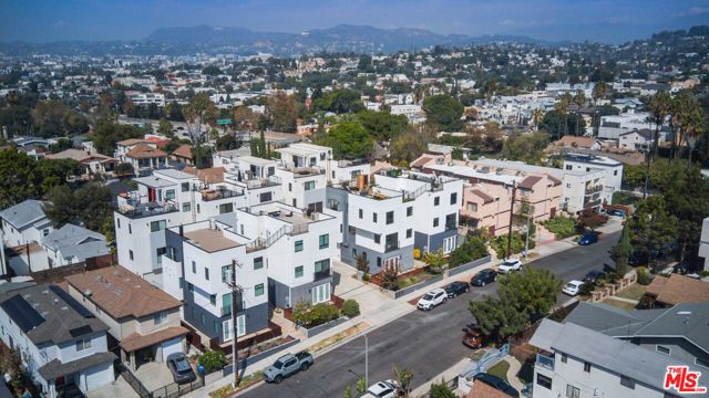 345 N La Fayette Park Place, Los Angeles, CA 90026