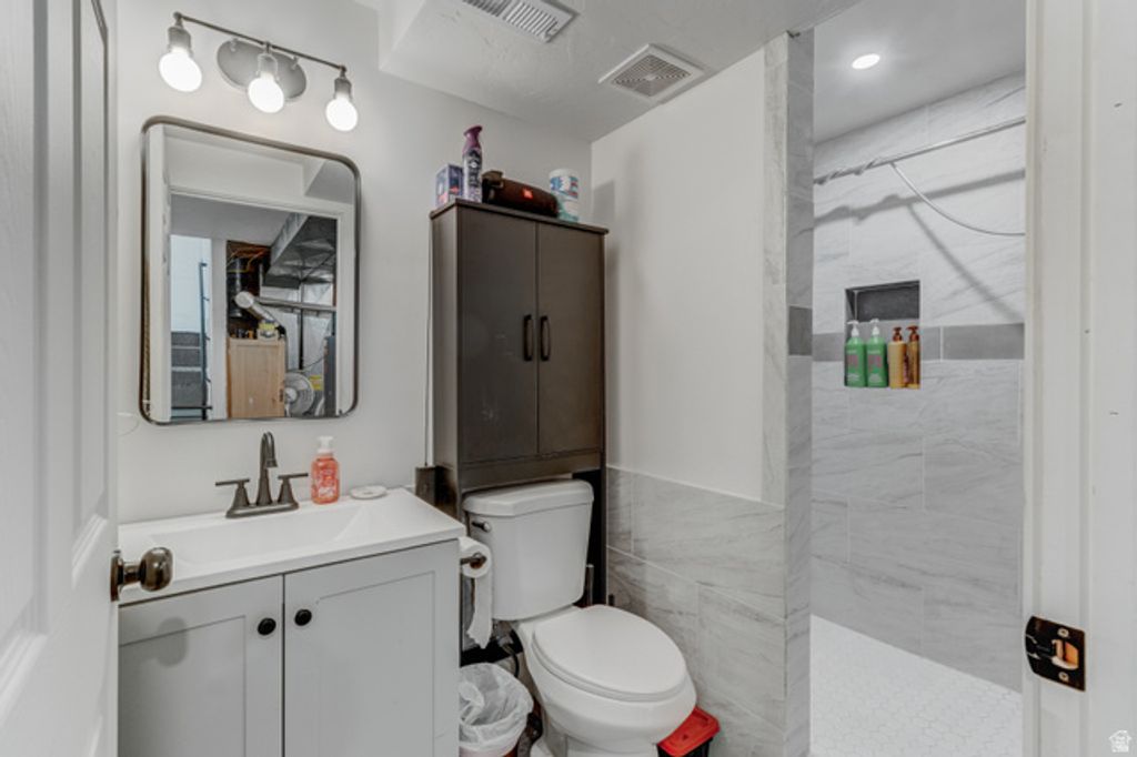 Image 16 of property listing at 5041 S HEATH AVE, Salt Lake City, UT 84118