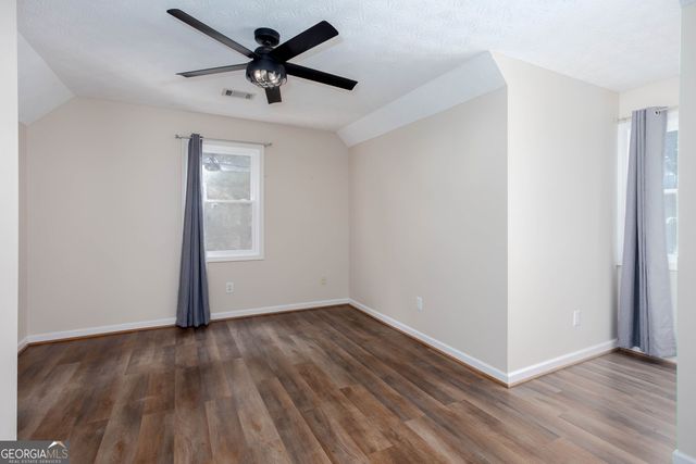 178 N Springs Court, Acworth, GA 30101