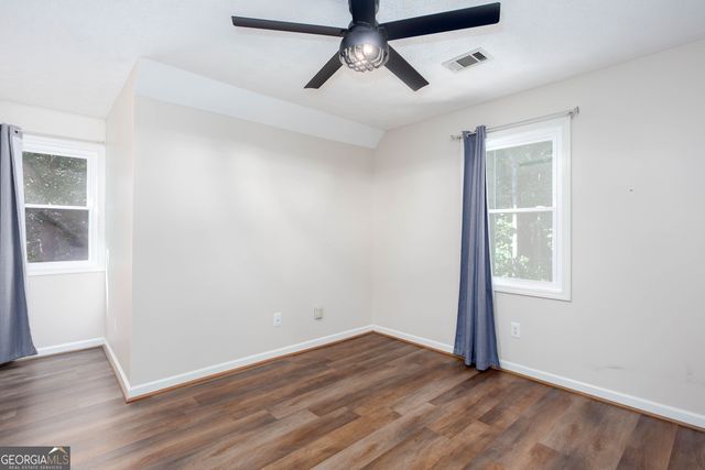 178 N Springs Court, Acworth, GA 30101