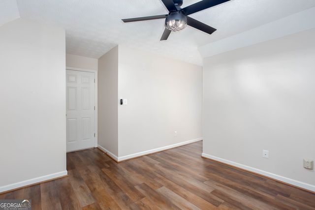 178 N Springs Court, Acworth, GA 30101