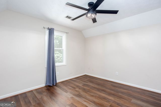 178 N Springs Court, Acworth, GA 30101