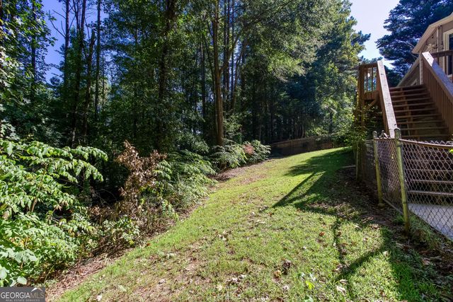178 N Springs Court, Acworth, GA 30101