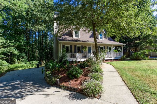 178 N Springs Court, Acworth, GA 30101