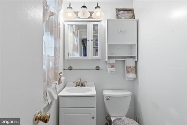 5923 MICHAEL RD, Waldorf, MD 20601