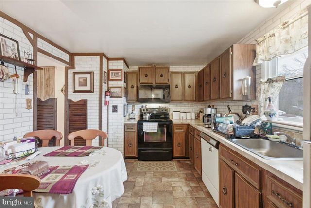 5923 MICHAEL RD, Waldorf, MD 20601