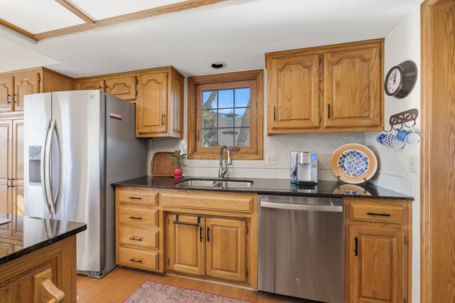 9107 E Windwood St, Wichita, KS 67226