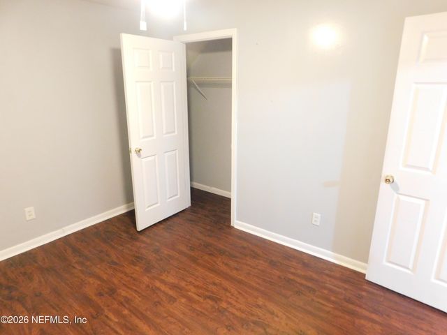 926 PHEASANT Drive, Jacksonville, FL 32218