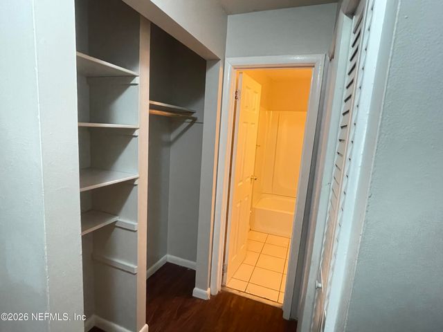 926 PHEASANT Drive, Jacksonville, FL 32218