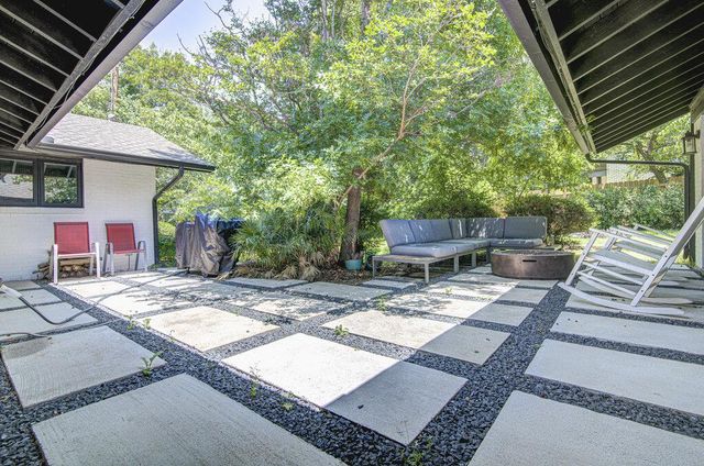 5803 N Hampton DR, Austin, TX 78723