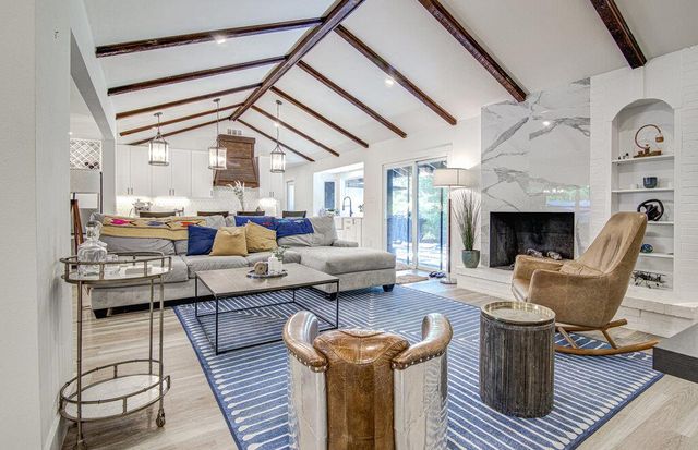 5803 N Hampton DR, Austin, TX 78723