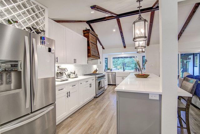 5803 N Hampton DR, Austin, TX 78723